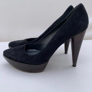 Stuart Weitzman Black Suede Pointed Toe Pumps Heels Women’s Size 8 M Spain